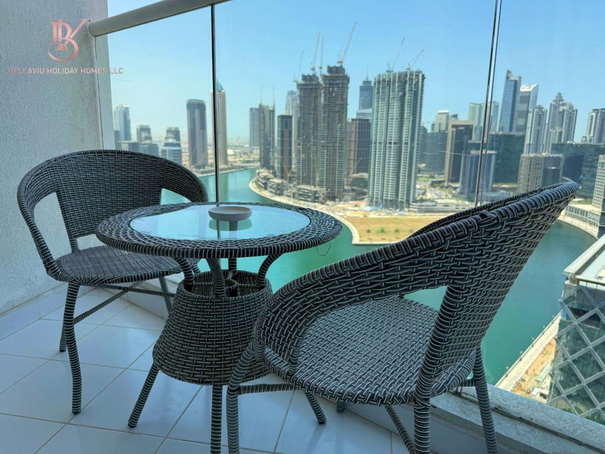 Apartment Canal-view Business Bay Dubai